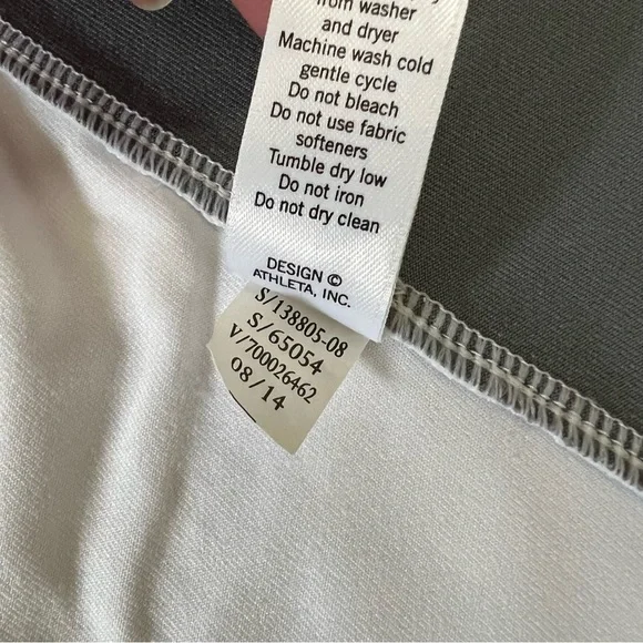 Athleta Women’s Quarter Zip Pullover Top Size Medium Gray White - Picture 9 of 13